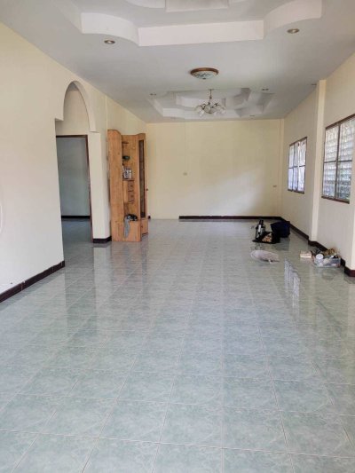 1S0013 This house for sale 7,000,000 baht 3 bedroom 2 bathroom near airport