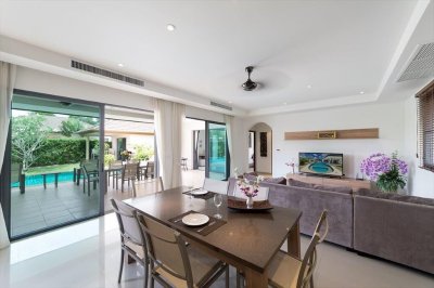 2R0040 ให้เช่า pool villa 4 ห้องนอน 3 ห้องน้ำ ราคา 200,000/เดือน โซนเชิงทะเล,ถลาง