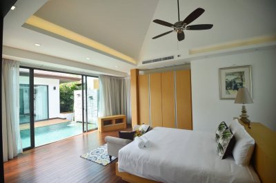 2R0298 This pool villa 3bedroom 3bathroom 120,000/month the house location at cherng talay,thalang