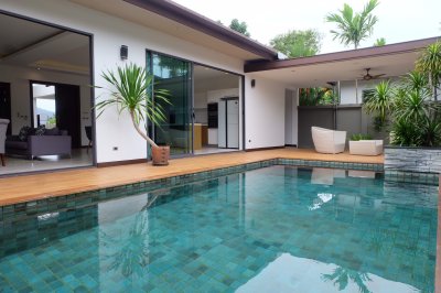 2R0298 This pool villa 3bedroom 3bathroom 120,000/month the house location at cherng talay,thalang