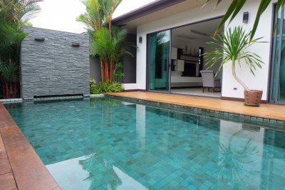 2R0298 This pool villa 3bedroom 3bathroom 120,000/month the house location at cherng talay,thalang