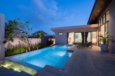 2R0310 ให้เช่า pool villa 4ห้องนอน 4ห้องน้ำ ราคา 185,000/เดือน โซนเชิงทะเล,ถลาง