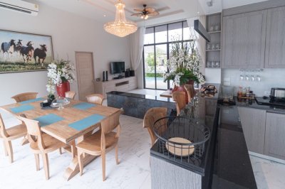2R0310 ให้เช่า pool villa 4ห้องนอน 4ห้องน้ำ ราคา 185,000/เดือน โซนเชิงทะเล,ถลาง