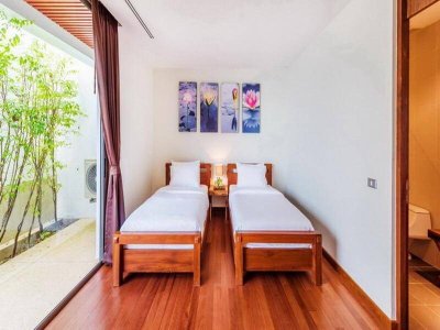 2R0314 Condominium with private pool 3bedroom 3bathroom 120,000/month at cherng talay,thalang