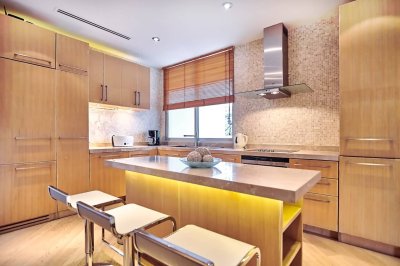 2R0315 คอนโดมิเนียม 2 ห้องนอน 2 ห้องน้ำ ให้เช่าเดือนละ 80,000 บาท โซนเชิงทะเล,ถลาง