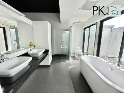 2R0388  This pool villa 3bedroom 4bathroom 125,000/month the house location at Cherng Talay,Thalang