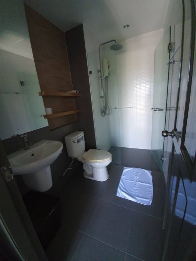 2R0437 คอนโดมิเนียม 1 ห้องนอน 1 ห้องน้ำ ให้เช่าเดือนละ 24,000 บาท โซนเชิงทะเล,ถลาง