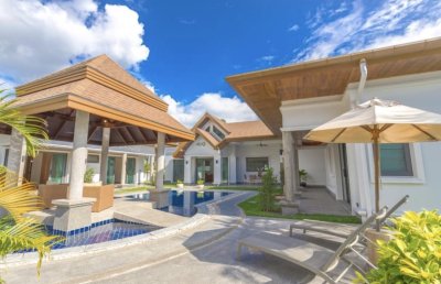 2R0567 ให้เช่า pool villa 4 ห้องนอน 4 ห้องน้ำ ราคา 200,000/เดือน โซนเชิงทะเล,ถลาง