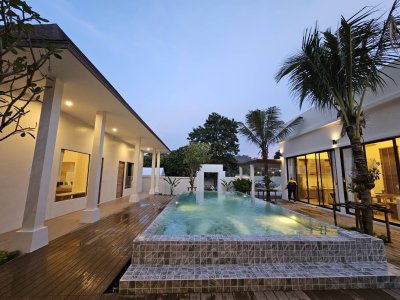 2R0606 ให้เช่า pool villa 5ห้องนอน 6ห้องน้ำ ราคา 220,000/เดือน โซนเชิงทะเล,ถลาง