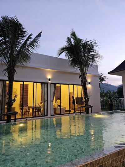 2R0606 ให้เช่า pool villa 5ห้องนอน 6ห้องน้ำ ราคา 220,000/เดือน โซนเชิงทะเล,ถลาง