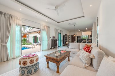 2R0653 ให้เช่า pool villa 4 ห้องนอน 4ห้อง น้ำราคา 220,000/เดือน โซนเชิงทะเล , ถลาง