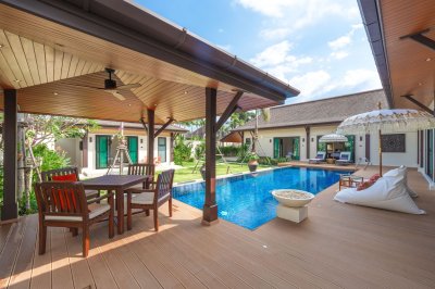 2R0653 ให้เช่า pool villa 4 ห้องนอน 4ห้อง น้ำราคา 220,000/เดือน โซนเชิงทะเล , ถลาง