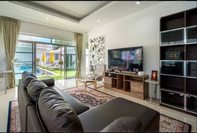 2R0663 ให้เช่า pool villa 2ห้องนอน 3ห้องน้ำ ราคา 70,000/เดือน โซนเชิงทะเล,ถลาง