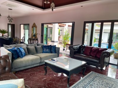 2R0695 ให้เช่า pool villa 4 ห้องนอน 5 ห้องน้ำ ราคา 200,000/เดือน โซนเชิงทะเล,ถลาง