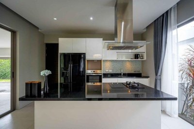 2R0696 Pool villa for rent 3bedrooms 3bathrooms 150,000/month at cherng talay,thalang