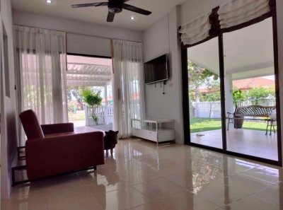 2R0705 This house for rent 3bedroom 2bathroom 40,000/month at cherng talay,thalang