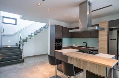 2R0730 ให้เช่า pool villa 4 ห้องนอน 5ห้องน้ำ ราคา 150,000/เดือน โซนเชิงทะเล,ถลาง