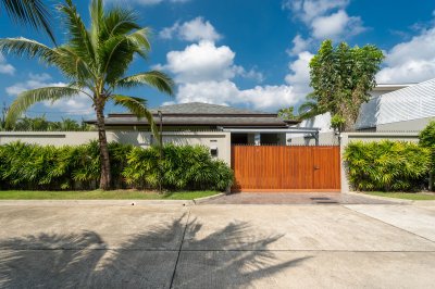 2R0754 ให้เช่า pool villa 3 ห้องนอน 3 ห้องน้ำ ราคา 170,000/เดือน โซนเชิงทะเล,ถลาง