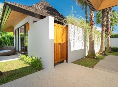 2R0777 ให้เช่า pool villa 2 ห้องนอน 2 ห้องน้ำ ราคา 190,000/เดือน โซนเชิงทะเล,ถลาง