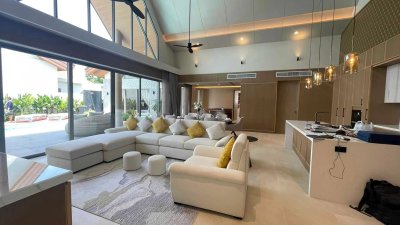 2R0789 Pool villa for rent 4 bedroom 4 bathroom 350,000/month at cherngtalay,thalang