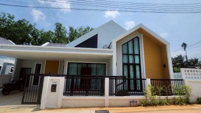 2R0894 House with 3 bedroom 2bathroom 50,000/month the house location at Choeng Thale