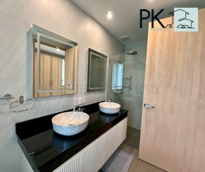 2R0896 Pool villa for rent 4 bedroom 5 bathroom 200,000/month at cherngtalay,thalang