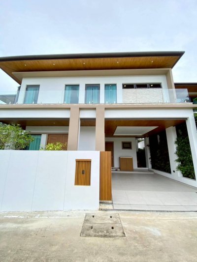 2R0904 ให้เช่า pool villa 3 ห้องนอน 4 ห้องน้ำ ราคา 160,000/เดือน โซนเชิงทะเล,ถลาง