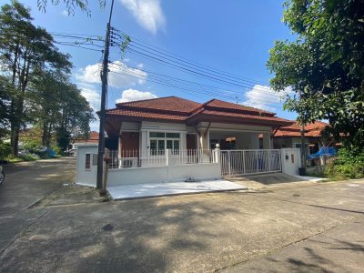 2R0906 ให้เช่าบ้านแฝดชั้นเดียว 3 ห้องนอน 2 ห้องน้ำ ราคา 35,000/เดือน โซนเชิงทะเล,ถลาง