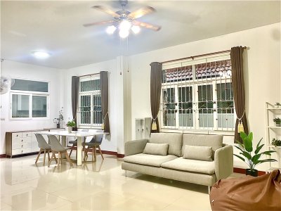 2R0906 ให้เช่าบ้านแฝดชั้นเดียว 3 ห้องนอน 2 ห้องน้ำ ราคา 35,000/เดือน โซนเชิงทะเล,ถลาง