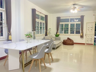 2R0906 ให้เช่าบ้านแฝดชั้นเดียว 3 ห้องนอน 2 ห้องน้ำ ราคา 35,000/เดือน โซนเชิงทะเล,ถลาง