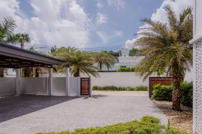 2R0912 ให้เช่า pool villa 4 ห้องนอน 6 ห้องน้ำ ราคา 280,000/เดือน โซนเชิงทะเล,ถลาง