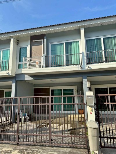 2R0913 ให้เช่าบ้านแฝดสองชั้น 3 ห้องนอน 2 ห้องน้ำ ราคา 25,000/เดือน โซนเชิงทะเล,ถลาง 2R0913 ให้เช่าบ้านแฝดสองชั้น 3 ห้องนอน 2 ห้องน้ำ ราคา 25,000/เดือน โซนเชิงทะเล,ถลาง