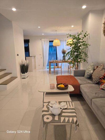 2R0917 ให้เช่าบ้านเดี่ยวสองชั้น 3 ห้องนอน 3 ห้องน้ำ ราคา 40,000/เดือน โซนเชิงทะเล,ถลาง 2R0917 ให้เช่าบ้านเดี่ยวสองชั้น 3 ห้องนอน 3 ห้องน้ำ ราคา 40,000/เดือน โซนเชิงทะเล,ถลาง