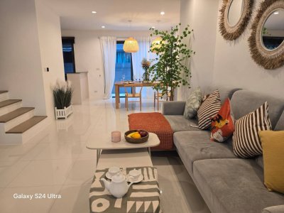 2R0917 ให้เช่าบ้านเดี่ยวสองชั้น 3 ห้องนอน 3 ห้องน้ำ ราคา 40,000/เดือน โซนเชิงทะเล,ถลาง 2R0917 ให้เช่าบ้านเดี่ยวสองชั้น 3 ห้องนอน 3 ห้องน้ำ ราคา 40,000/เดือน โซนเชิงทะเล,ถลาง