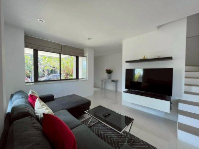 2R0920 ให้เช่าบ้านเดี่ยวสองชั้น 2 ห้องนอน 3 ห้องน้ำ ราคา 40,000/เดือน โซนเชิงทะเล,ถลาง 2R0920 ให้เช่าบ้านเดี่ยวสองชั้น 2 ห้องนอน 3 ห้องน้ำ ราคา 40,000/เดือน โซนเชิงทะเล,ถลาง