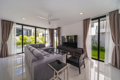 2R0925 Pool villa for rent 4 bedroom 6 bathroom 140,000/month at cherngtalay,thalang