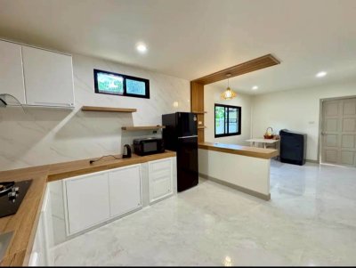 2R0926 ให้เช่าบ้านเดี่ยวชั้นเดียว 3 ห้องนอน 2 ห้องน้ำ ราคา 60,000/เดือน โซนเชิงทะเล,ถลาง 2R0926 ให้เช่าบ้านเดี่ยวชั้นเดียว 3 ห้องนอน 2 ห้องน้ำ ราคา 60,000/เดือน โซนเชิงทะเล,ถลาง