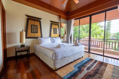 2R0931 Pool villa for rent 4 bedroom 5 bathroom 240,000/month at cherngtalay,thalang