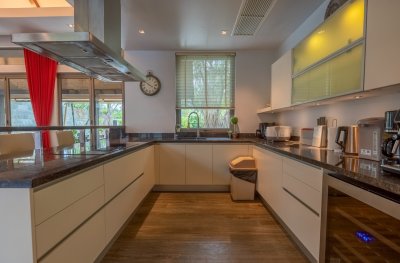 2R0933 ให้เช่า pool villa 4 ห้องนอน 3 ห้องน้ำ ราคา 350,000/เดือน โซนเชิงทะเล,ถลาง 2R0933 ให้เช่า pool villa 4 ห้องนอน 3 ห้องน้ำ ราคา 350,000/เดือน โซนเชิงทะเล,ถลาง