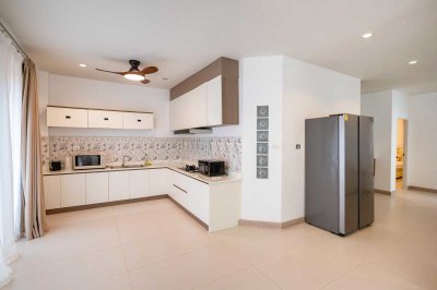 2R0934 ให้เช่า pool villa 3 ห้องนอน 3 ห้องน้ำ ราคา 88,000/เดือน โซนเชิงทะเล,ถลาง