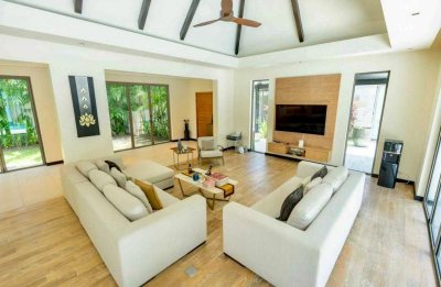 2R0937 Pool villa for rent 4 bedroom 4 bathroom 240,000/month at cherngtalay,thalang