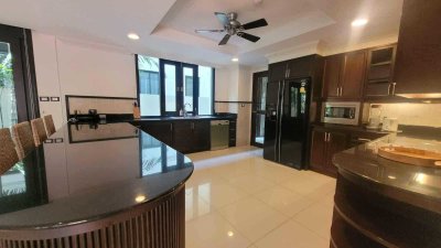 2R0940 Pool villa for rent 5 bedroom 6 bathroom 400,000/month at cherngtalay,thalang