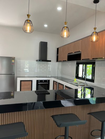 2R0942 ให้เช่าบ้านเดี่ยวชั้นเดียว 3 ห้องนอน 3 ห้องน้ำ ราคา 70,000/เดือน โซนเชิงทะเล,ถลาง