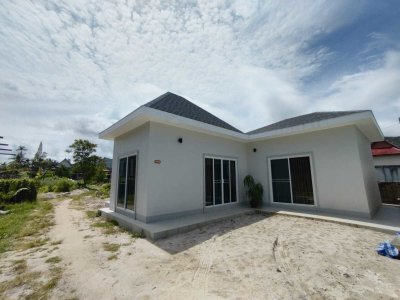 2R0945 House for rent 2 bedroom 1 bathroom 40,000/month at cherngtalay,thalang 2R0945 House for rent 2 bedroom 1 bathroom 40,000/month at cherngtalay,thalang