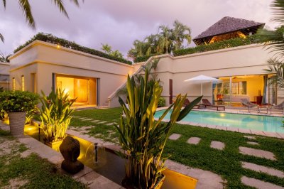 2R0950 ให้เช่า pool villa 3 ห้องนอน 3 ห้องน้ำ ราคา 180,000/เดือน โซนเชิงทะเล,ถลาง 2R0950 ให้เช่า pool villa 3 ห้องนอน 3 ห้องน้ำ ราคา 180,000/เดือน โซนเชิงทะเล,ถลาง