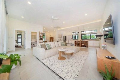 2R0958 ให้เช่า pool villa 5 ห้องนอน 6 ห้องน้ำ ราคา 200,000/เดือน โซนเชิงทะเล,ถลาง