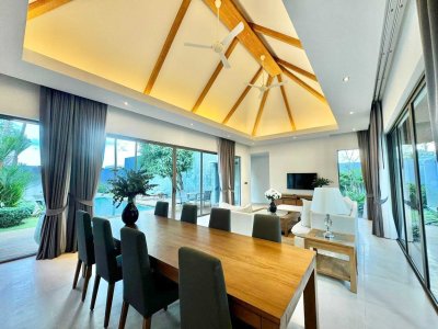 2R0960 ให้เช่า pool villa 4 ห้องนอน 4 ห้องน้ำ ราคา 280,000/เดือน โซนเชิงทะเล,ถลาง