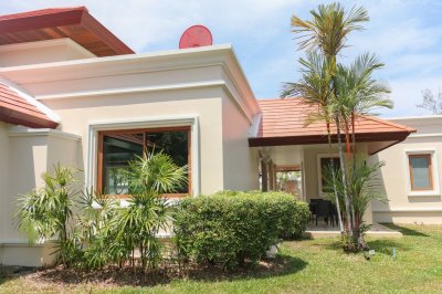 2R0983 ให้เช่า pool villa 4 ห้องนอน 4 ห้องน้ำ ราคา 200,000/เดือน โซนเชิงทะเล,ถลาง