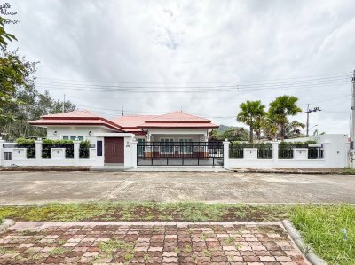 2R0986 ให้เช่า pool villa 4 ห้องนอน 5 ห้องน้ำ ราคา 200,000/เดือน โซนเชิงทะเล,ถลาง