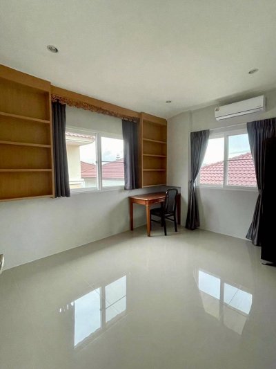 2R0988 ให้เช่าบ้านเดี่ยวสองชั้น 4 ห้องนอน 3 ห้องน้ำ ราคา 60,000/เดือน โซนเชิงทะเล,ถลาง